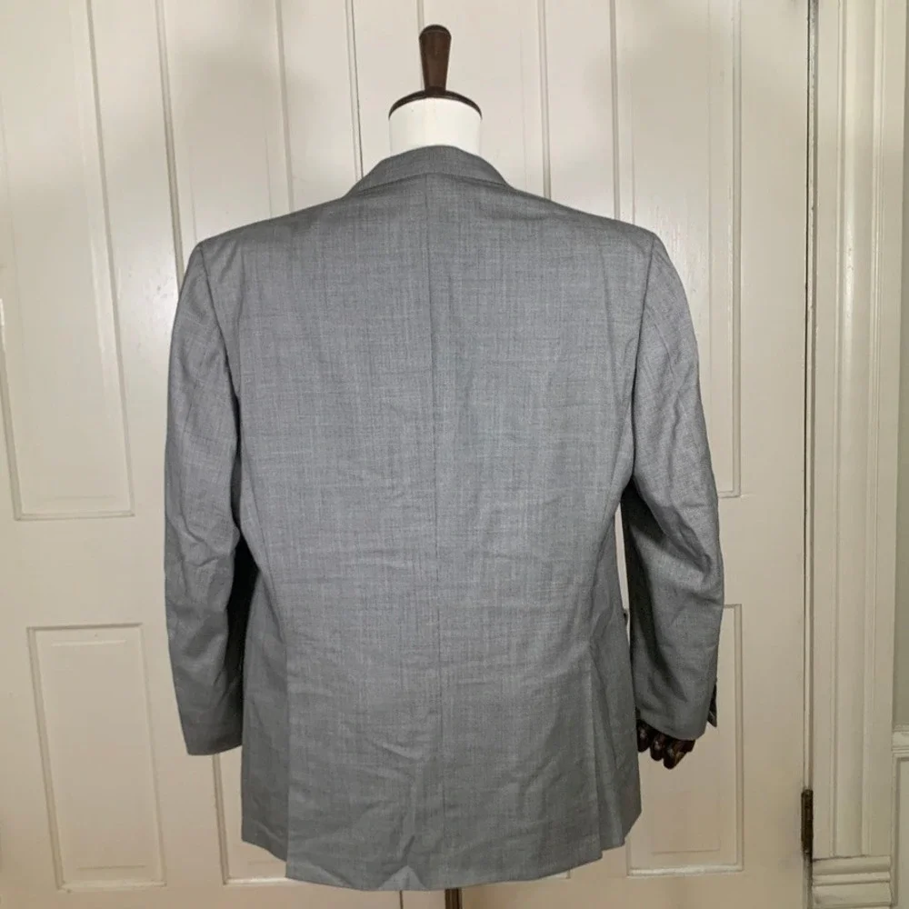 Brioni Augusto Sport Coat Mens 44R Gray Wool Blazer Saks Fifth Avenue Italy